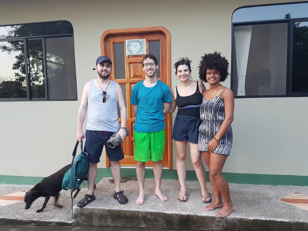 Cucuve Eco Hostal Puerto Baquerizo Moreno Buitenkant foto